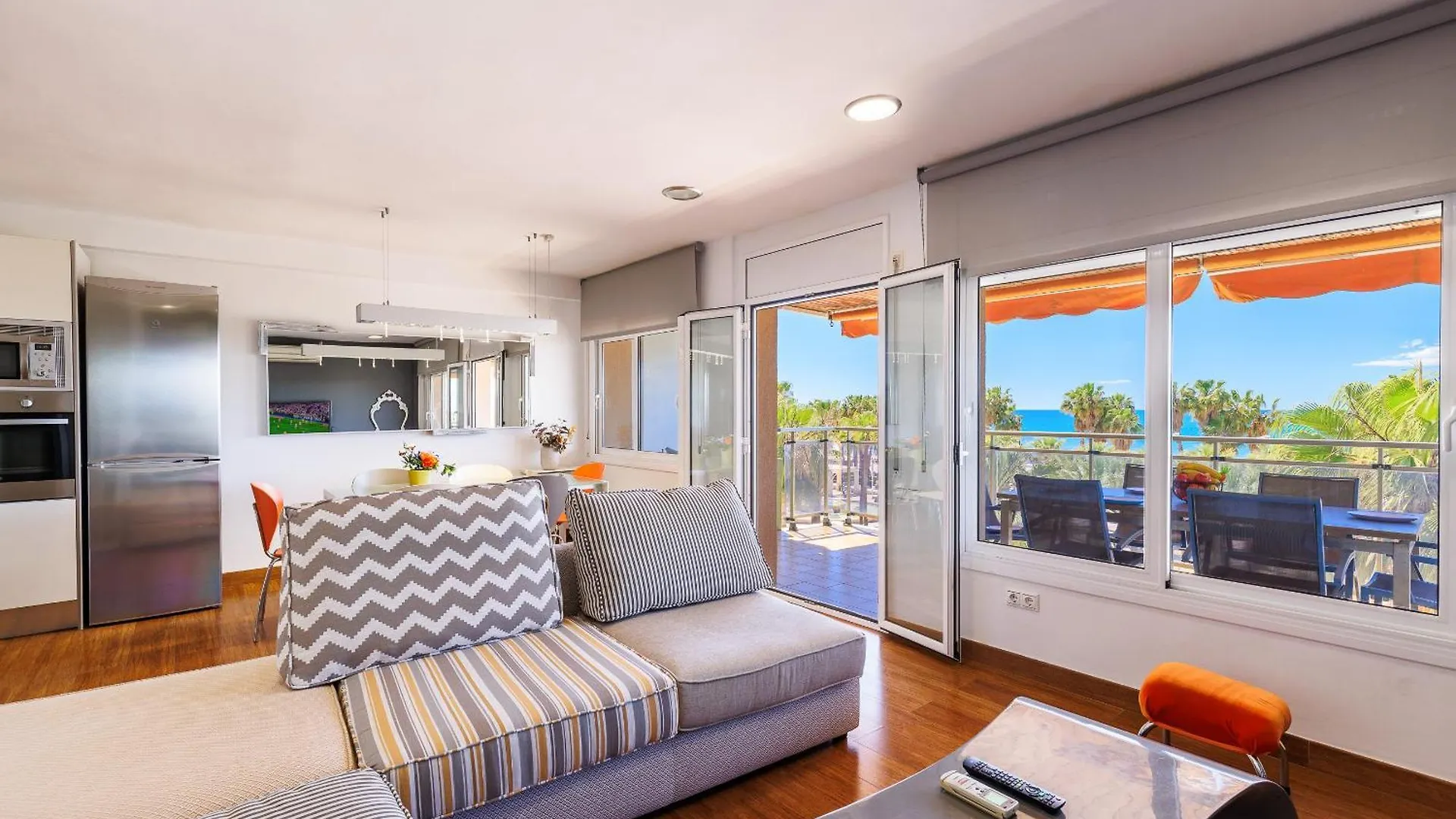 Tous Planet Costa Dorada Only Families Apartment Salou
