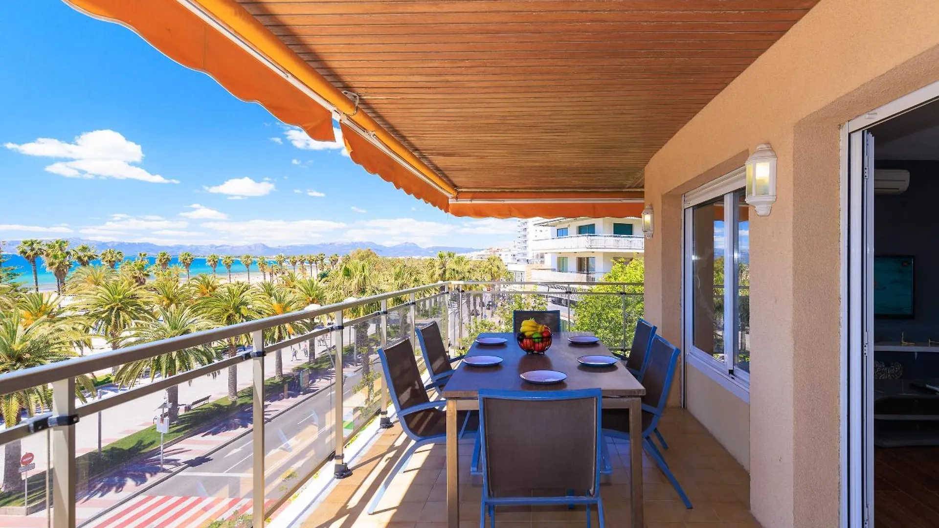 Tous Planet Costa Dorada Only Families Apartment Salou